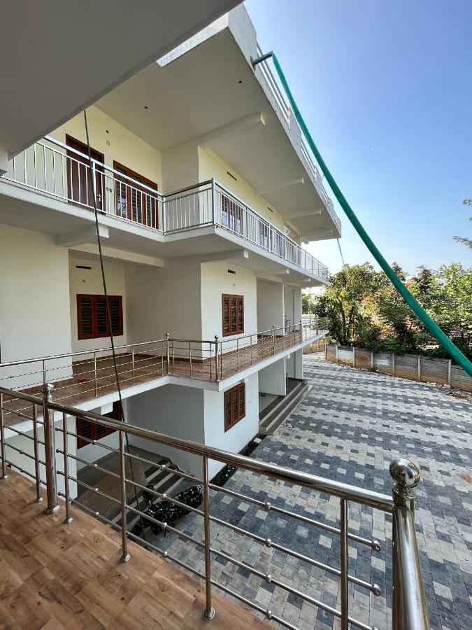 Wayanad Biriyomz Residency, Kalpatta, Low Cost Rooms And Deluxe Apartment Eksteriør billede